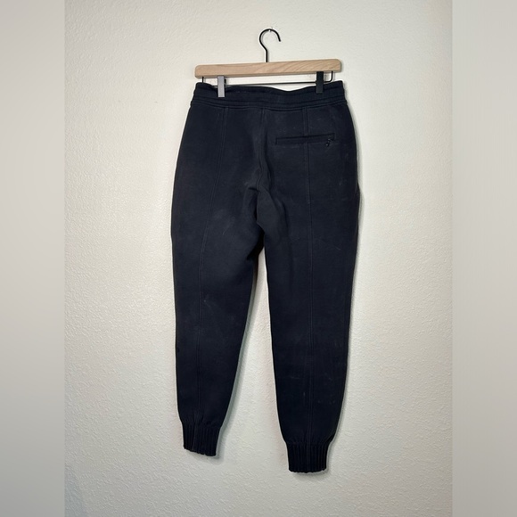Lululemon Black NTS Jogger Size 6 - Picture 2 of 7